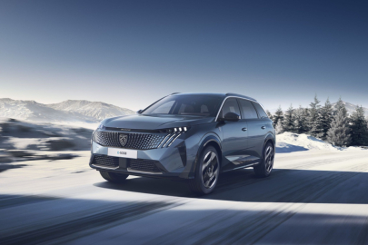 Peugeot E-5008 Dual Motor