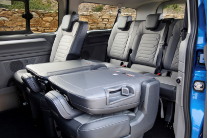 Volkswagen Caravelle PHEV