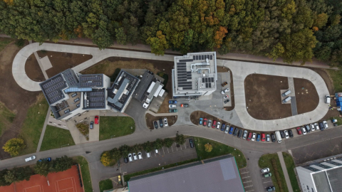 Nová budova VŠB – Technické univerzity Ostrava a přilehlý polygon
