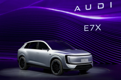 AUDI E7X