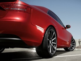 AEZ Straight dark na Audi A5