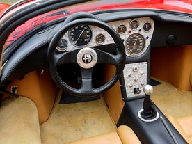 Alfa Romeo 33 Stradale 5009