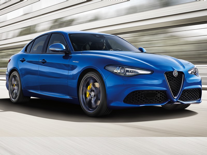 Alfa Romeo Giulia Veloce a Giulia AE