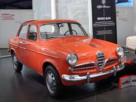 Alfa Romeo Giulietta z roku 1955 v muzeu ve Varese