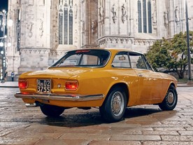 Alfa Romeo GT 1300 Junior