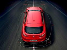 Alfa Romeo Stelvio - Alfa DNA 