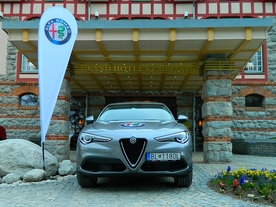 autoweek.cz - Alfa Romeo se také zapojuje do hry