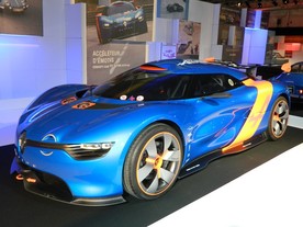 Alpine A110-50 na autosalonu v Paříži