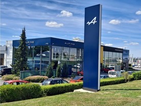 AYlpine Centrum - Pyramida Plus Průhonice