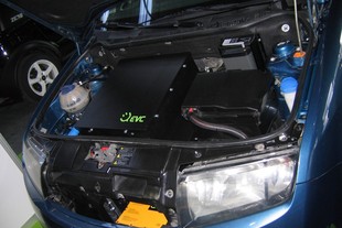 Motorový prostor Škody Fabia EVC F3