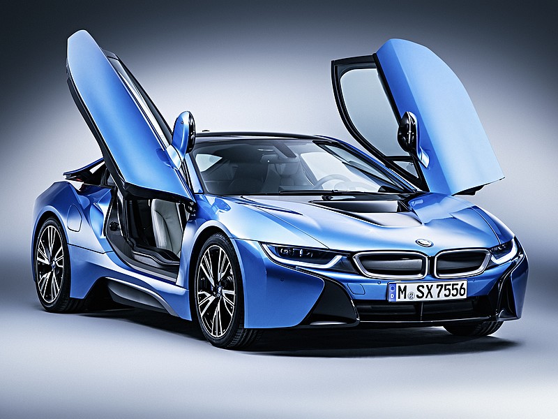 ARPRO - lehký dveřní panel pro BMW i8