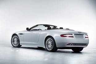 Aston Martin DB9 