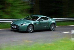 Aston Martin V8 Vantage 