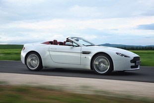 Aston Martin V8 Vantage Roadster 