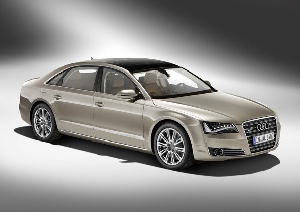Audi A8 L a Audi A8 L W12