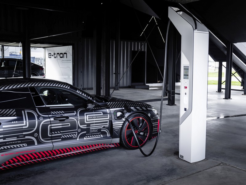 Unikátní technika Audi e-tron GT