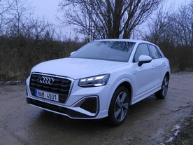 Audi Q2 S line 35 TDI quattro