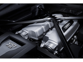 Audi R8 V10