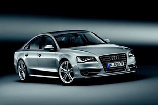 Audi S8