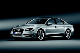 Audi S8