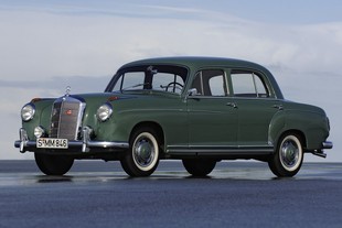 Mercedes-Benz 180/220