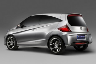 Honda New Small Concept (2CV)