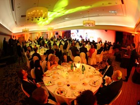 14. AutoBest Gala Awards 2015 v sálu míčovny hotelu Sheraton