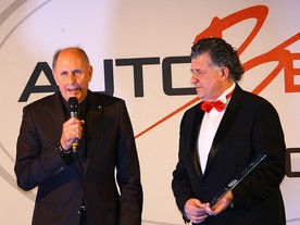 Ocenění SportBest 2014 převzal reprezentant Volkswagenu Motorsport Hans Joachim Stuck