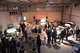 Setkání poroty AutoBest se zástupci automobilek v areálu NAVAK u Bělehradu