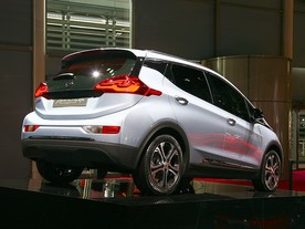 EcoBest 2016: Opel Ampera-e