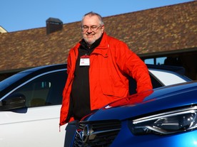 Prezentace a testování ve Vairanu je zdrojem nenahraditelných informací a příležitostí k unikátním setkáním