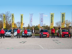 Porota AutoBest v Teesdorfu