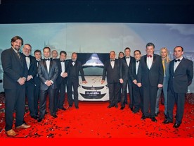 Hyundai Elantra a porota AutoBest