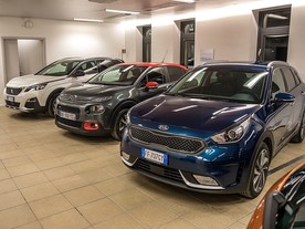 Peugeot 3008, Citroën C3 a Kia Niro