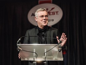 Alain Visser převzal za Lynk & Co. cenu Star is born  