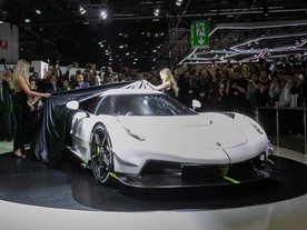 GIMS 2019: Koenigsegg Jesko