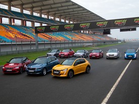 Porota AutoBest testovala finalisty na okruhu Intersity Istanbul Park