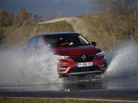AutoBest Final test - 2021 Teesdorf - Renault Arkana