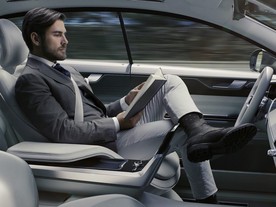 Autonomní řízení - můžeme číst knihu