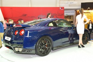 Nissan GT-R 