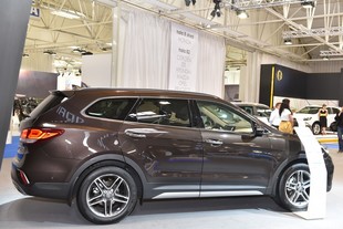 Hyundai Grand Santa Fe
