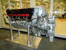 Motor Merli vyráběný v Crewe