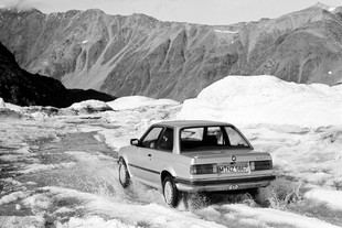 25 let pohonu 4x4 firmy BMW