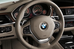 BMW řady 3 Sedan