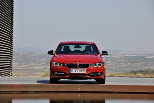 BMW řady 3 Sedan