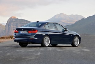 BMW řady 3 Sedan