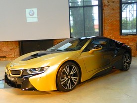 BMW i8 Starlight Edition 