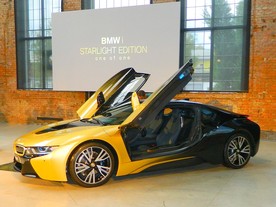 BMW i8 Starlight Edition 