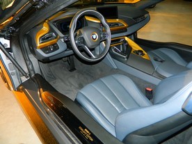 BMW i8 Starlight Edition 