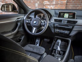 BMWX2 